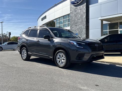 Certified 2023 Subaru Forester image 10