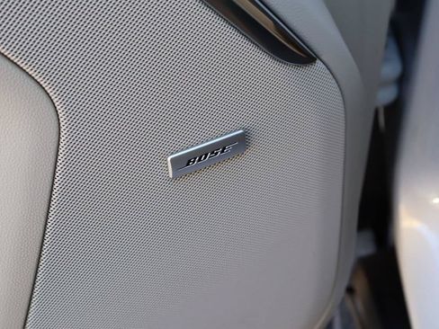 Used 2024 GMC Yukon XL Denali w/ Advanced Technology Package AWD/4WD image 26