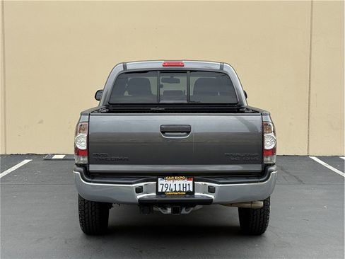 Used 2013 Toyota Tacoma PreRunner image 5