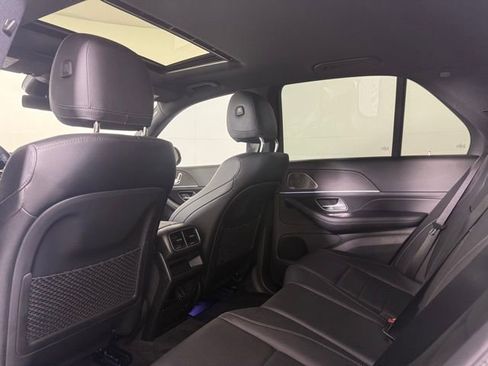 Used 2022 Mercedes-Benz GLE 350 4MATIC w/ Premium Package image 25