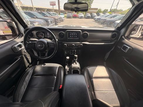 Used 2022 Jeep Gladiator Sport AWD/4WD image 28