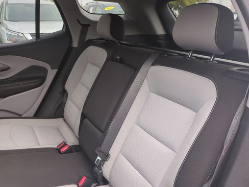 Used 2023 GMC Terrain SLE w/ Driver Convenience Package FWD image 31