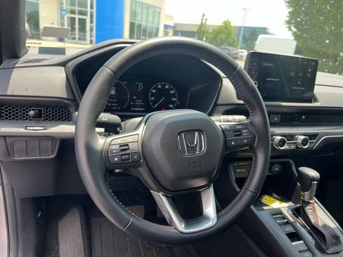 Used 2026 Honda CR-V Sport image 16