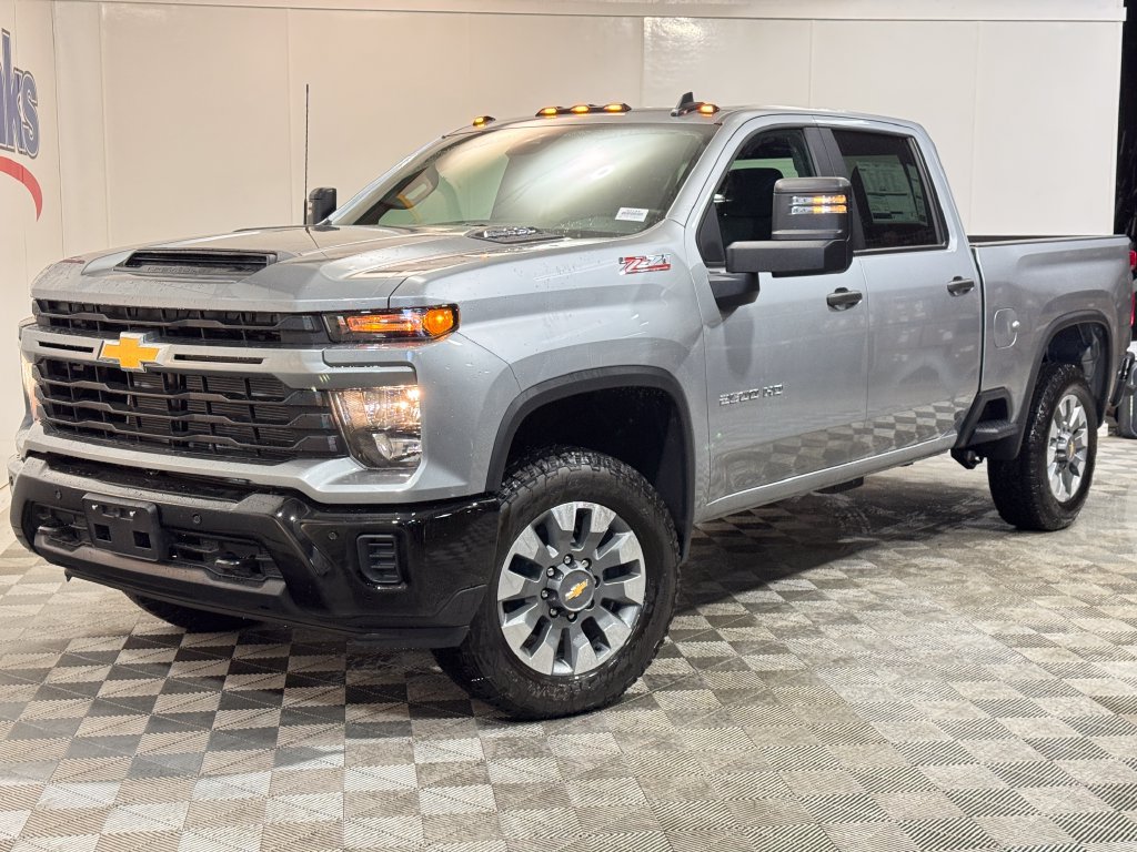 New 2026 Chevrolet Silverado 2500 Custom w/ Custom Value Package AWD/4WD image 2