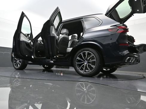 New 2026 BMW X5 M60i AWD/4WD image 52