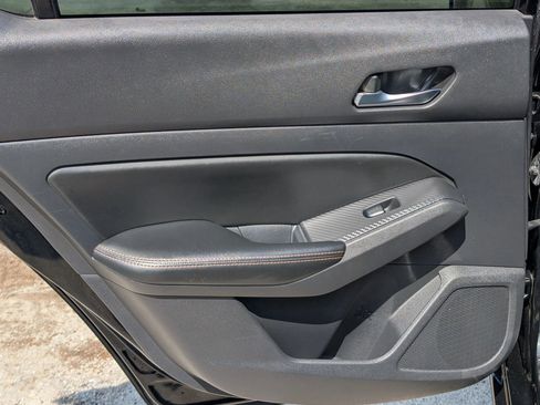 Used 2019 Nissan Altima 2.5 SR FWD image 29