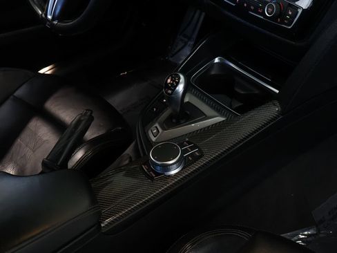 Used 2018 BMW M3 RWD image 24