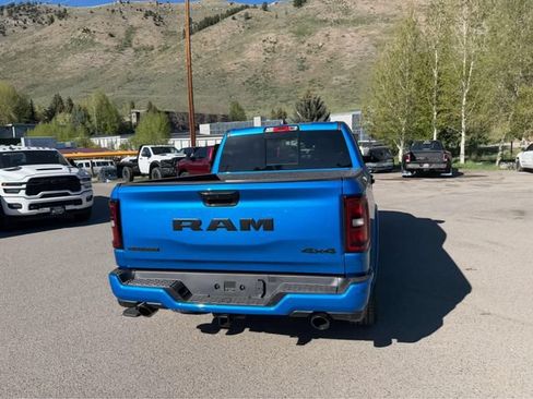 New 2026 RAM 1500 Big Horn AWD/4WD image 10