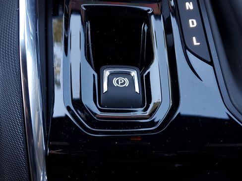 New 2025 GMC Canyon Elevation image 31