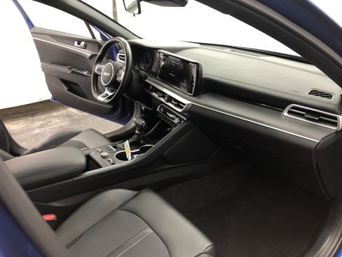 Used 2024 Kia K5 GT-Line image 12