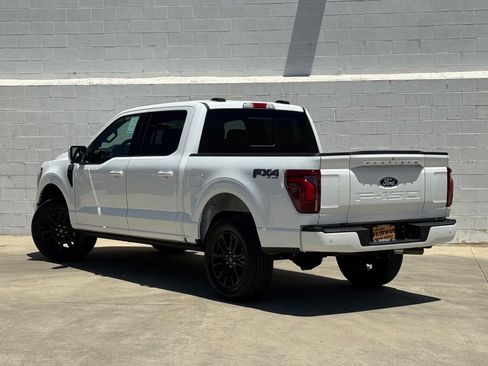 New 2026 Ford F150 Platinum w/ FX4 Off-Road Package AWD/4WD image 3