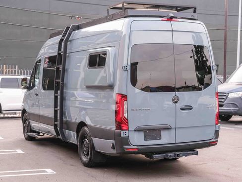 Used 2023 Mercedes-Benz Sprinter 2500 image 5
