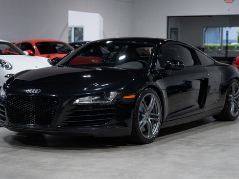 Used 2012 Audi R8 V8 image 10
