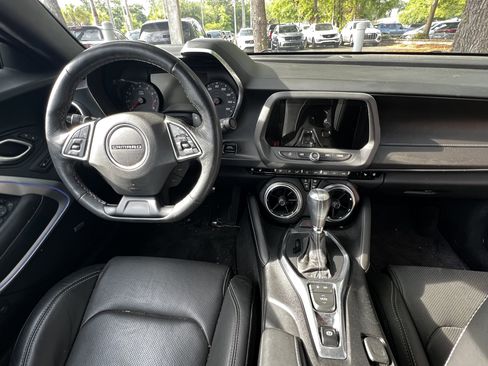 Used 2018 Chevrolet Camaro LT image 34