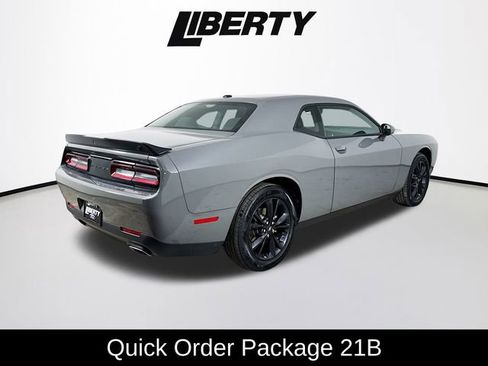 Used 2023 Dodge Challenger SXT w/ Blacktop Package image 7