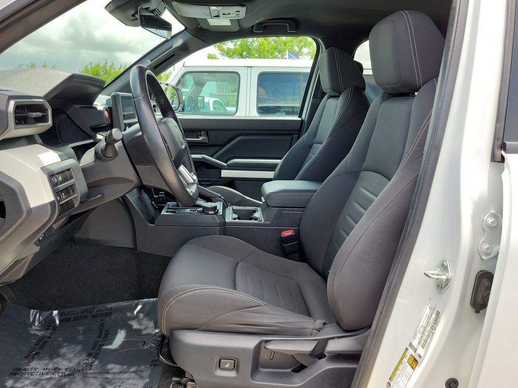 Used 2024 Toyota Tacoma TRD Off-Road AWD/4WD image 14
