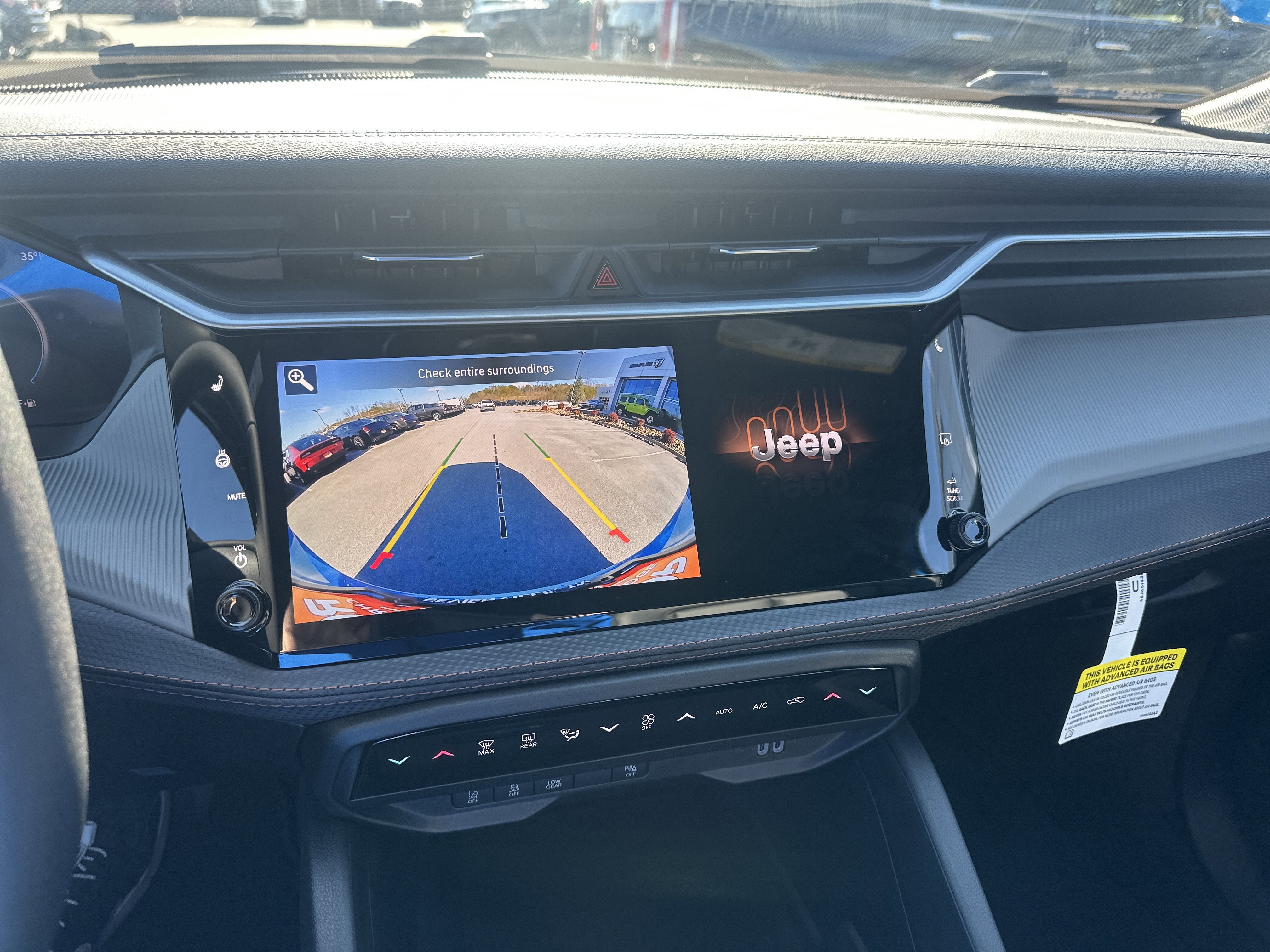 New 2026 Jeep Cherokee Limited AWD/4WD image 37