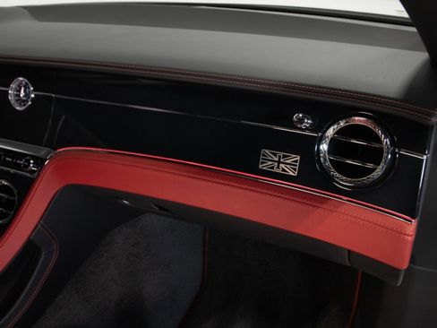 Used 2020 Bentley Continental GT V8 AWD/4WD image 46