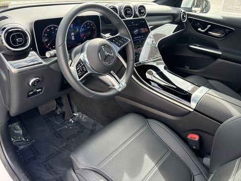 Certified 2026 Mercedes-Benz GLC 300 image 6