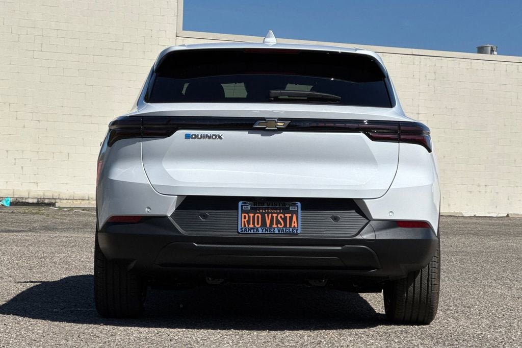 New 2026 Chevrolet Equinox EV LT FWD image 5