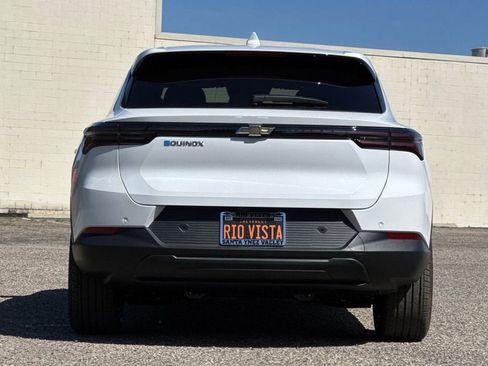 New 2026 Chevrolet Equinox EV LT FWD image 5