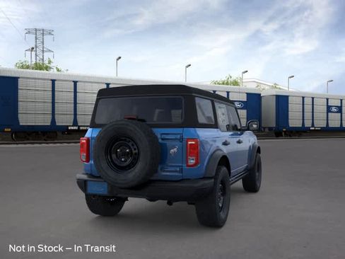 New 2026 Ford Bronco Big Bend w/ Black Diamond Package AWD/4WD image 8