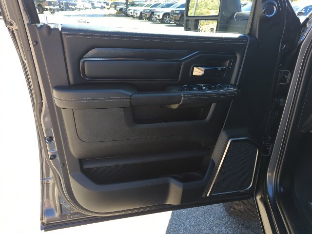 Used 2023 RAM 2500 Rebel w/ Level 2 Equipment Group AWD/4WD image 18