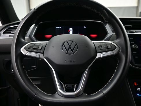 Used 2023 Volkswagen Tiguan SE R-Line AWD/4WD image 26