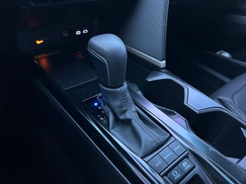 Certified 2025 Toyota Camry SE image 27