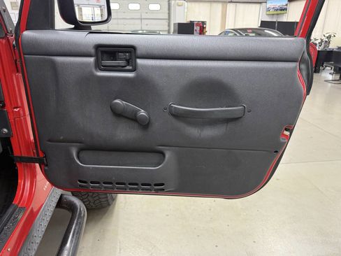 Used 2004 Jeep Wrangler X w/ Full Face Tire & Wheel Group AWD/4WD image 12