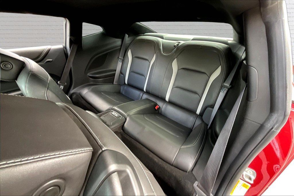 Used 2016 Chevrolet Camaro SS RWD image 20
