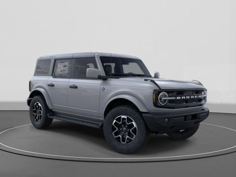 New 2026 Ford Bronco Outer Banks AWD/4WD image 7