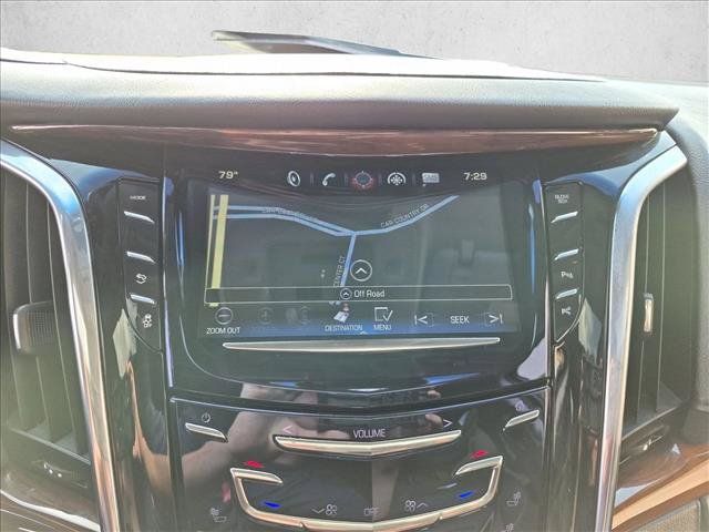 Used 2018 Cadillac Escalade ESV Premium Luxury AWD/4WD image 13