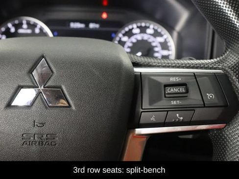 Used 2024 Mitsubishi Outlander ES FWD image 10