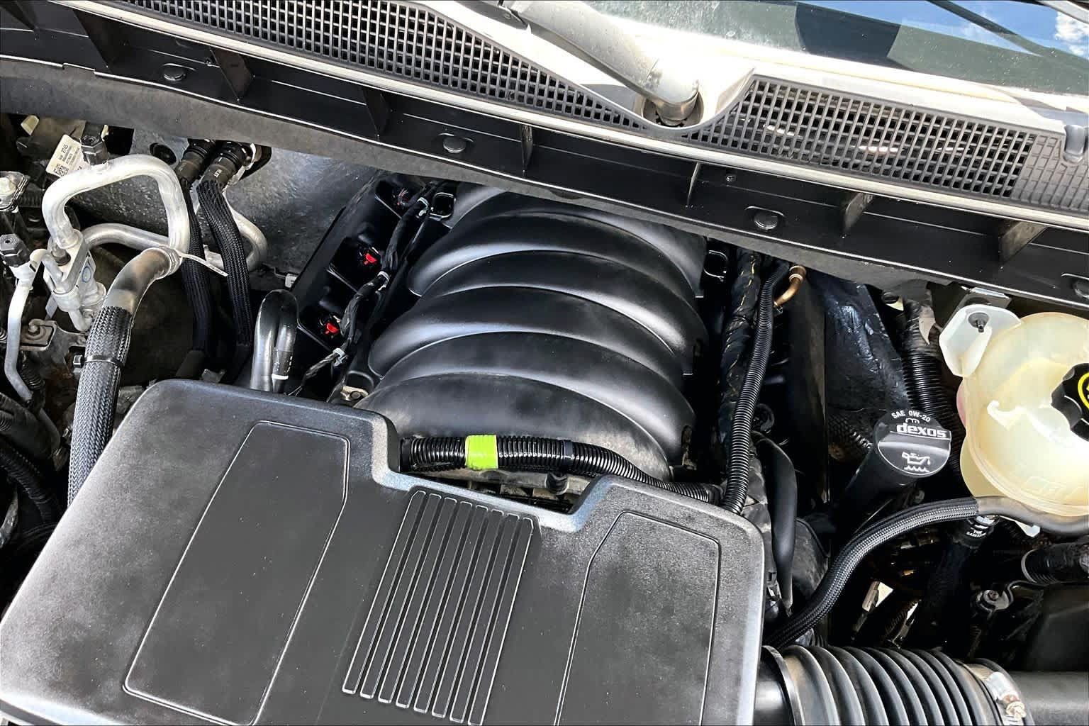 Used 2020 Chevrolet Silverado 1500 LTZ w/ LTZ Premium Package AWD/4WD image 33