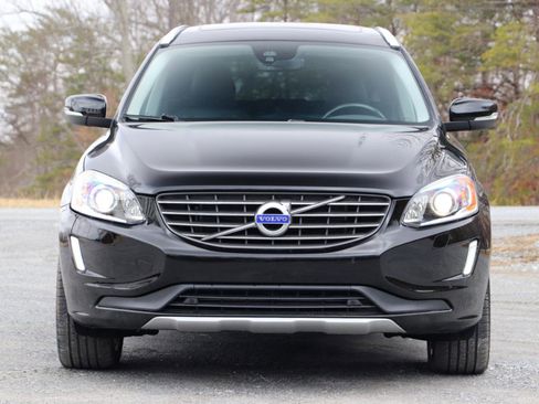 Used 2017 Volvo XC60 T5 Inscription w/ Preferred Option Package image 46