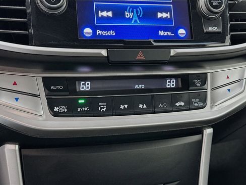 Used 2014 Honda Accord EX-L image 22