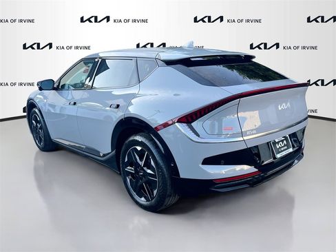 New 2025 Kia EV6 Wind image 5