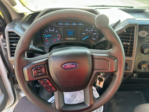 Used 2019 Ford F250 XL w/ Power Equipment Group RWD image 17