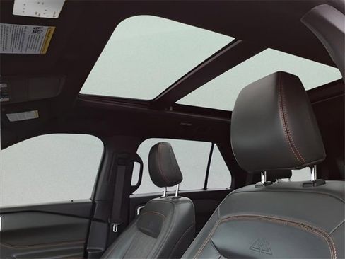 Used 2022 Ford Explorer Timberline image 26