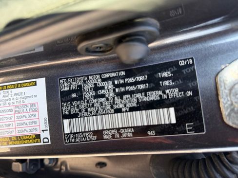 Used 2018 Toyota 4Runner SR5 image 39