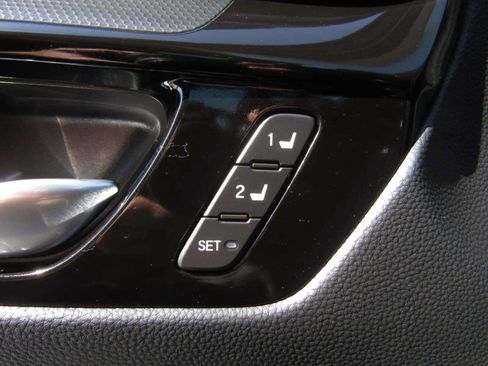 Used 2026 Honda CR-V EX-L image 25