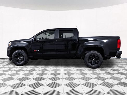 Used 2020 Chevrolet Colorado Z71 w/ Z71 Midnight Edition AWD/4WD image 14
