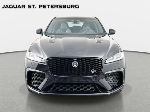 New 2026 Jaguar F-PACE SVR image 2