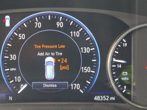 Used 2022 Buick Enclave Premium w/ Experience Buick Package image 12