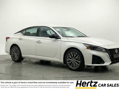 Used 2025 Nissan Altima 2.5 SV