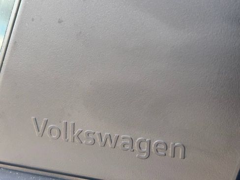 New 2026 Volkswagen Jetta SE FWD image 23
