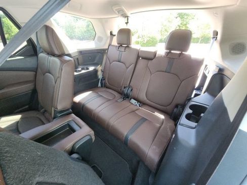Used 2024 Honda Pilot Elite image 35