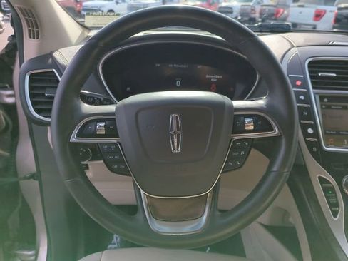 Used 2019 Lincoln Nautilus Select w/ Cargo Utility Package image 14