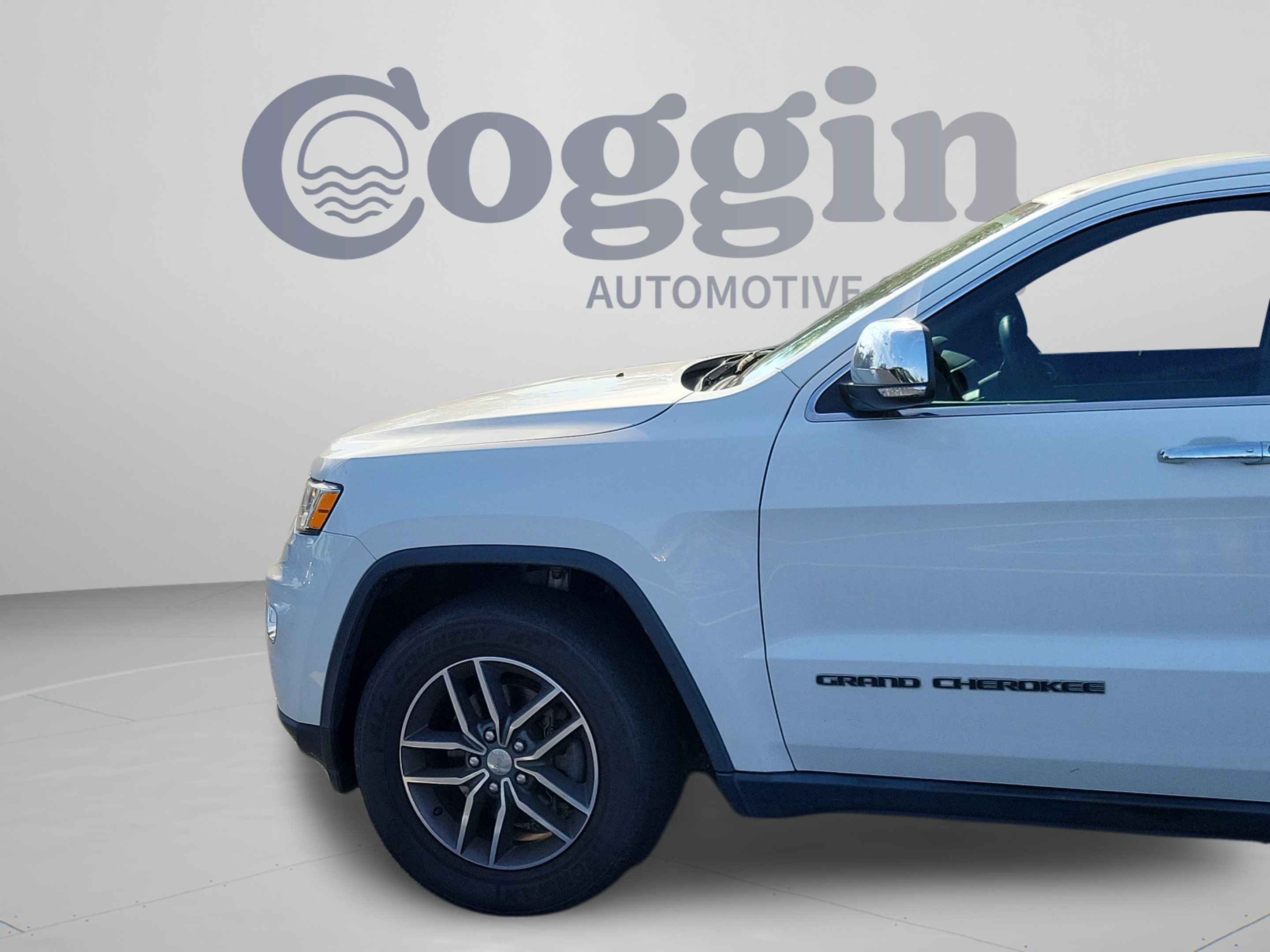 Used 2018 Jeep Grand Cherokee Limited w/ Trailer Tow Group IV AWD/4WD image 25